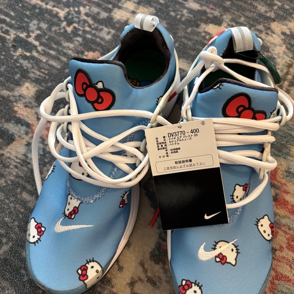 Nike Size 8 Men\'s Air Presto x Hello Kitty Lace Up Fashion Sneakers NWT no box